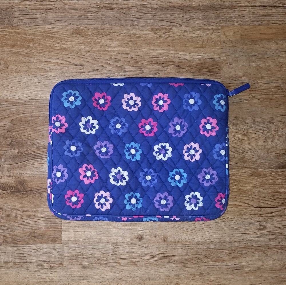 Vera Bradley laptop/ipad case
